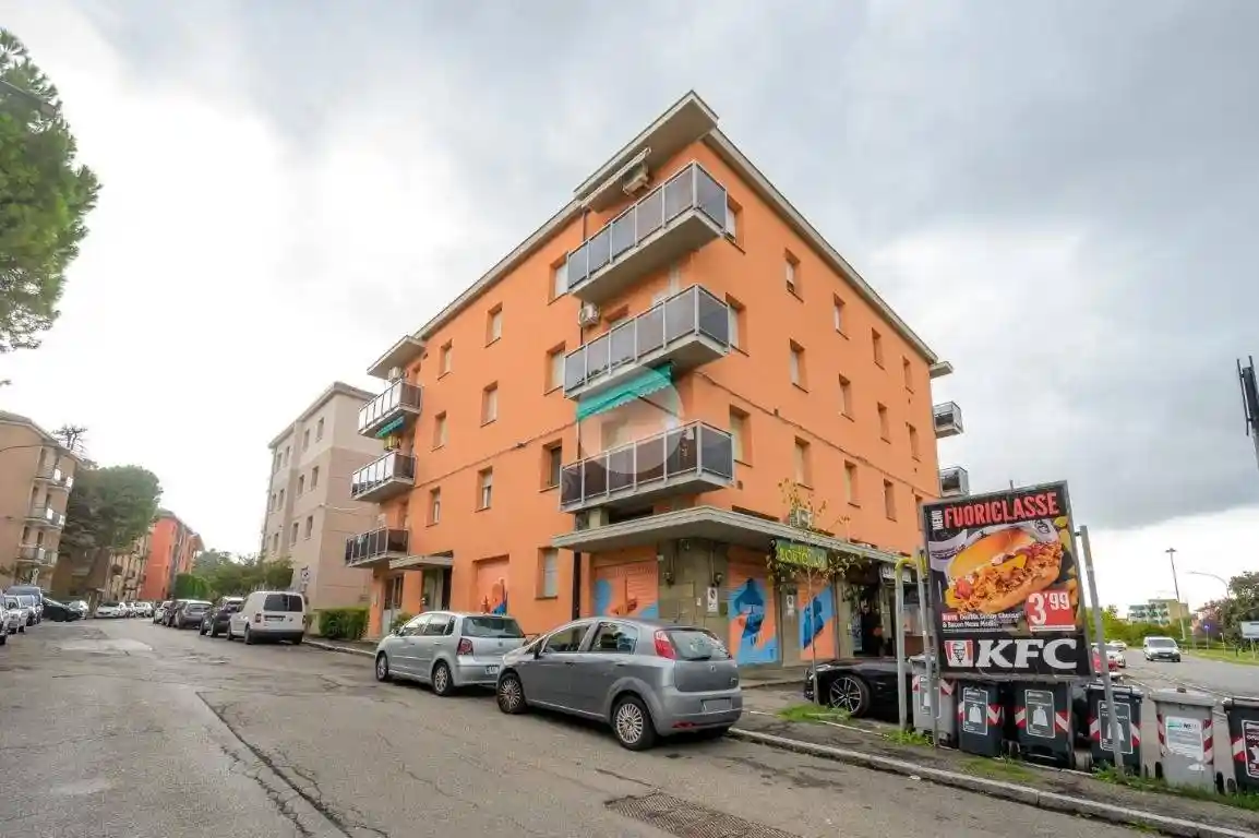 Trilocale via Massarenti Giuseppe 4, Ceretolo, Casalecchio di Reno - foto 2