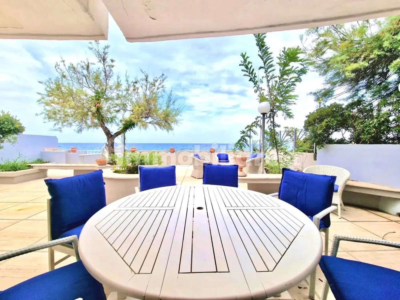 Villa bifamiliare via Passi 7, Torre Colonna Sperone, Altavilla Milicia