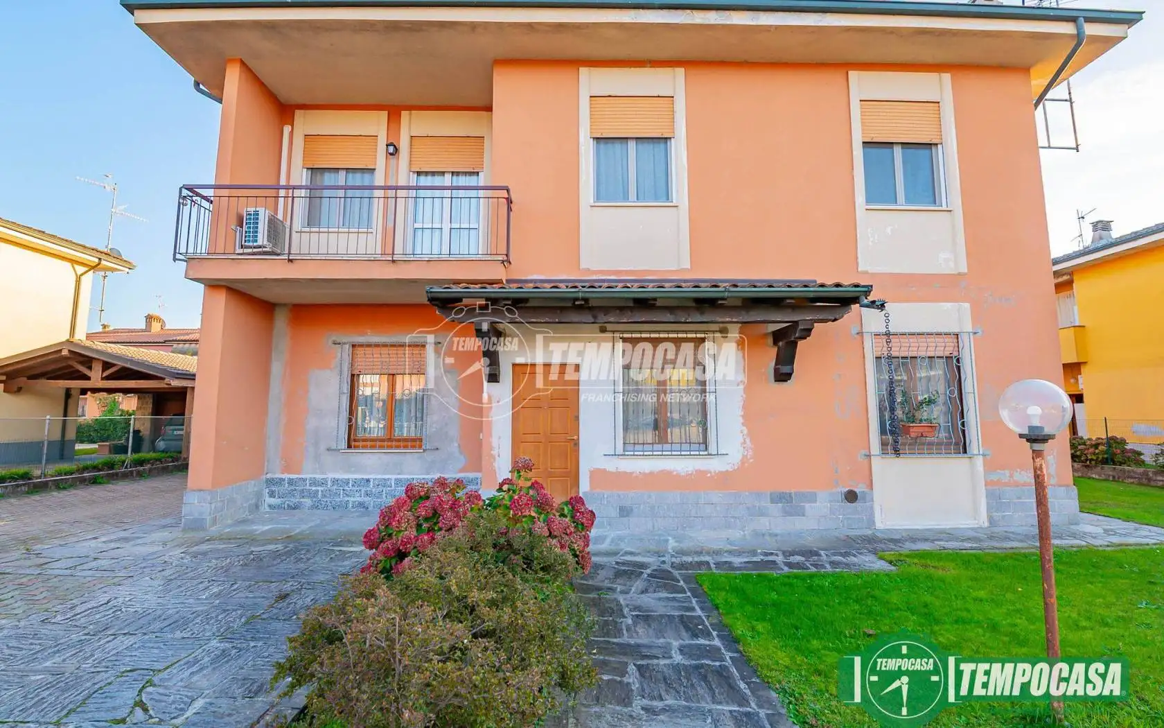 Villa in vendita a Bascapè