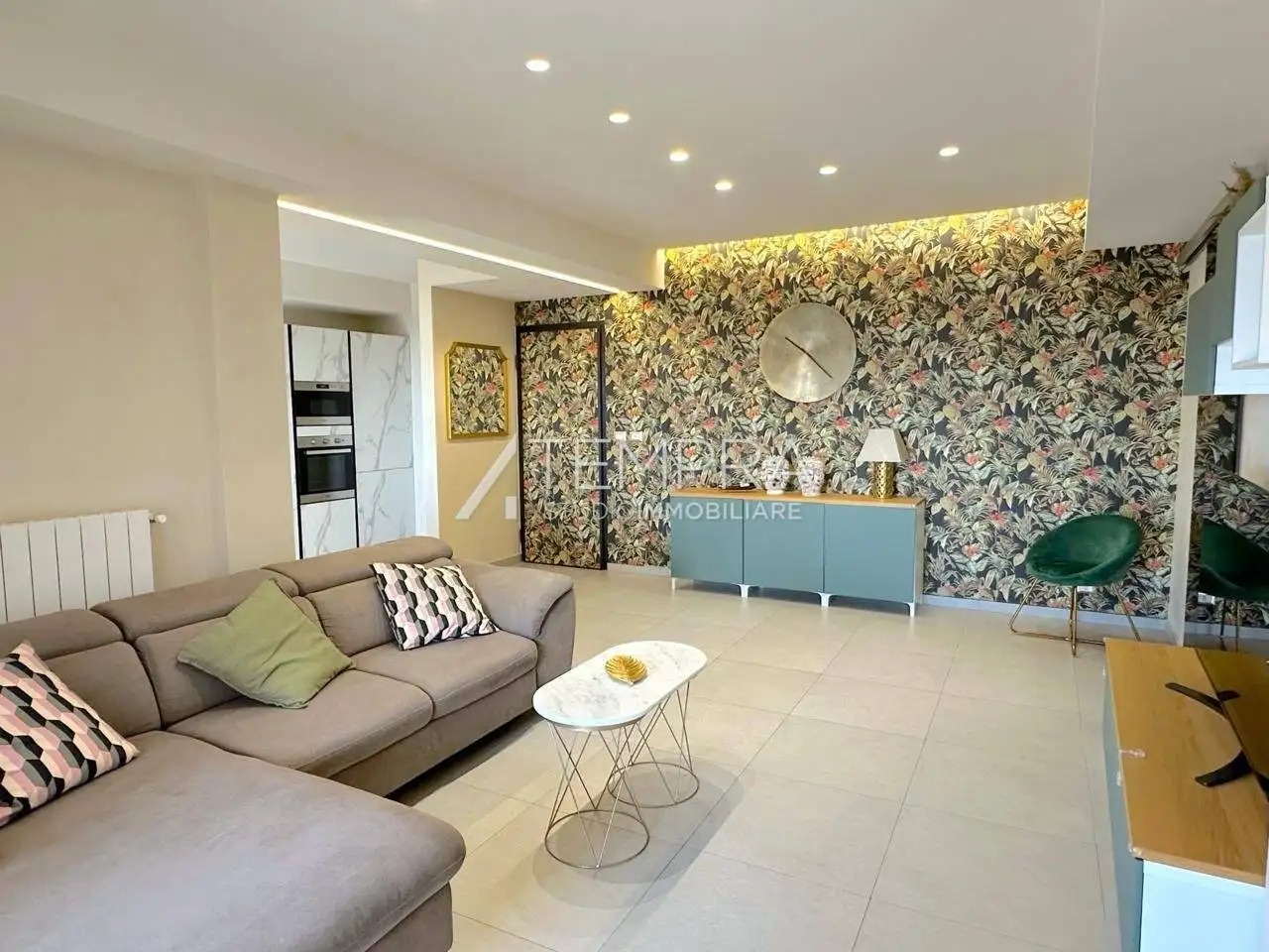 Appartamento via Pascal, Adrano - foto 4