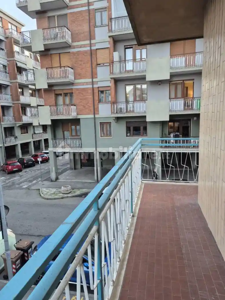 Trilocale via Camillo Benso di Cavour 15, Bastioni, Rivoli - foto 4