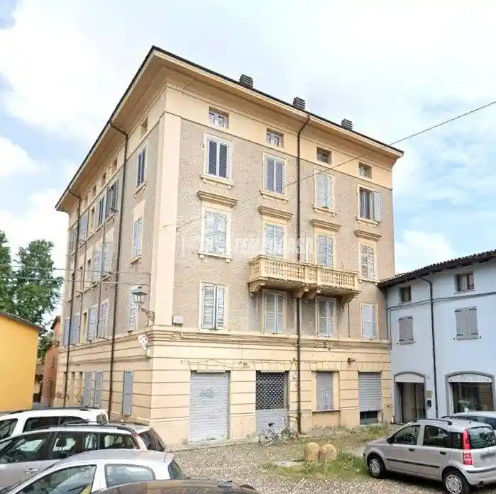 Trilocale piazza Luigi Romualdi, San Damaso, Modena - foto 2