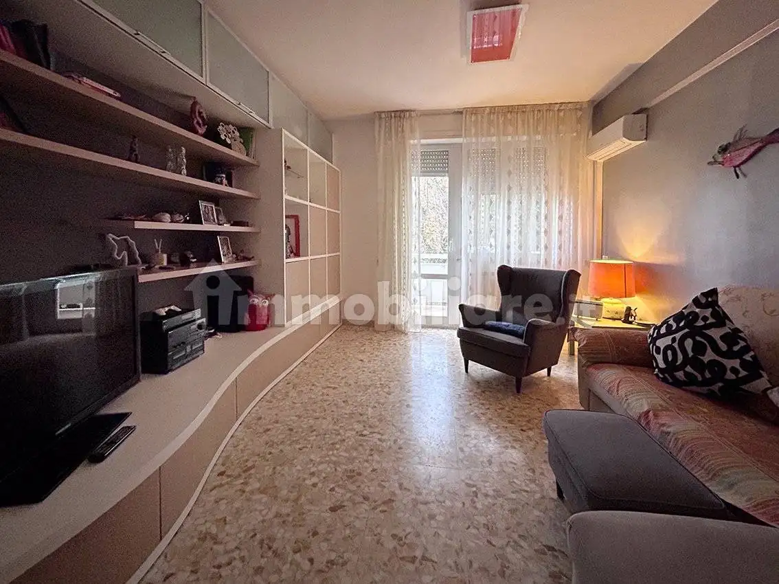 Appartamento in vendita a Livorno