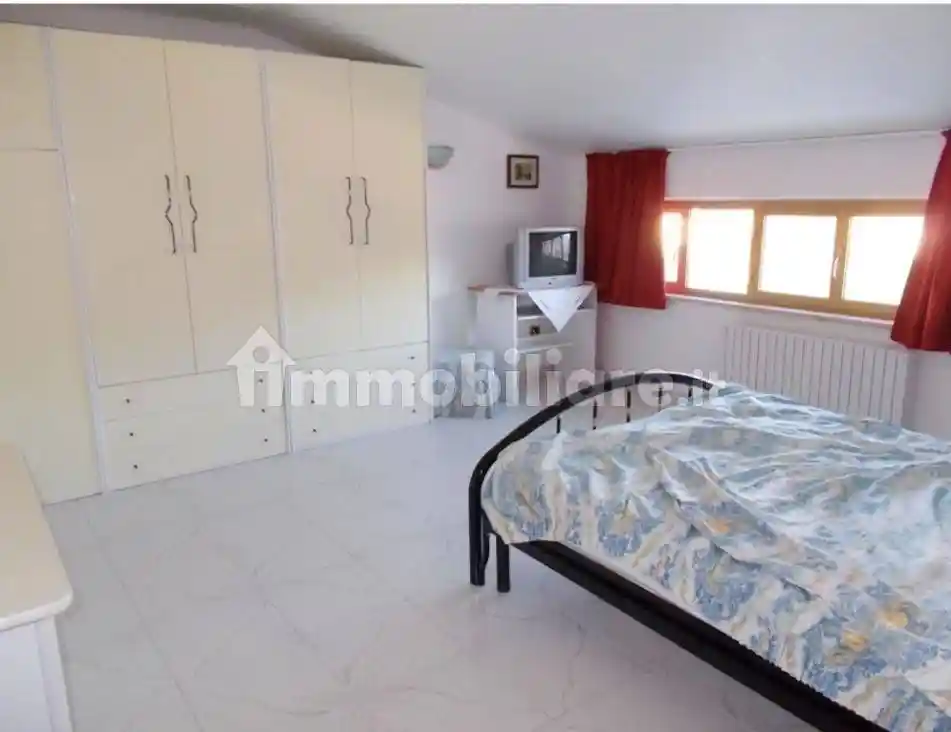 Mansarda via Giovanni da Sulmona, Centro, Sulmona - foto 5