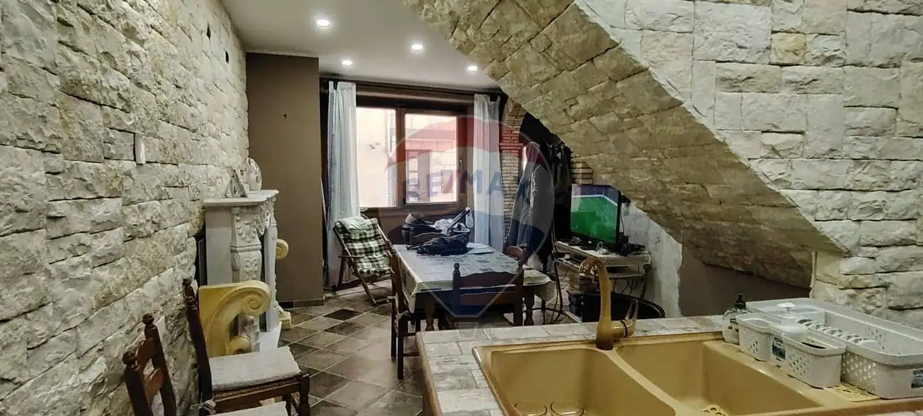 Casa indipendente in vendita a Petralia Sottana