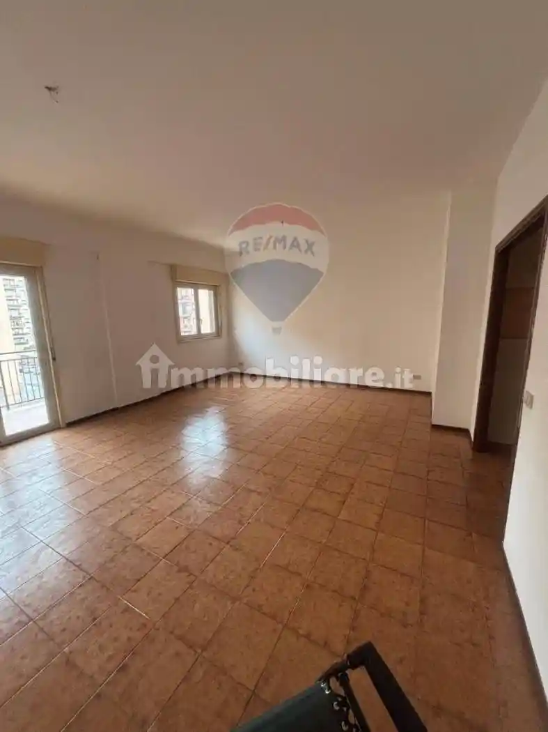 Quadrilocale via Olindo Guerrini 28, Tommaso Natale, Palermo - foto 4