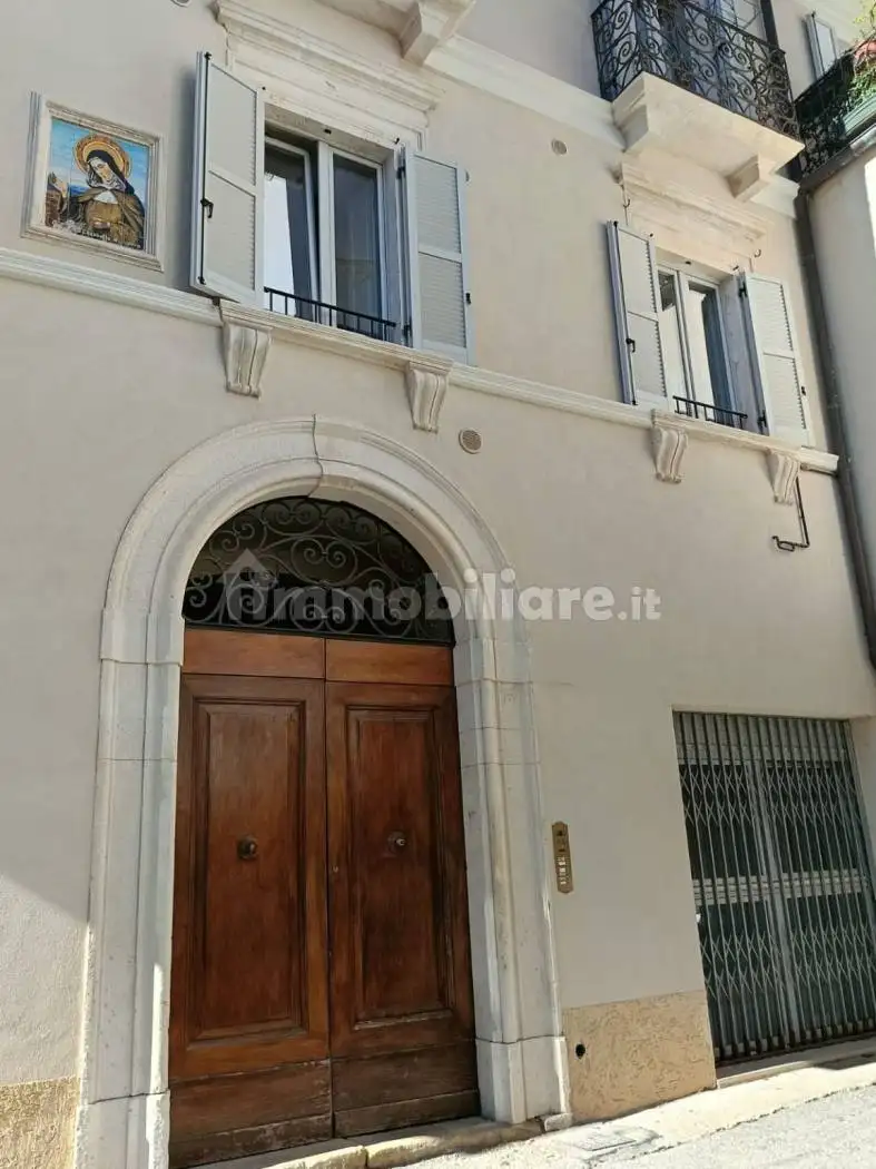 Appartamento in vendita a L'Aquila