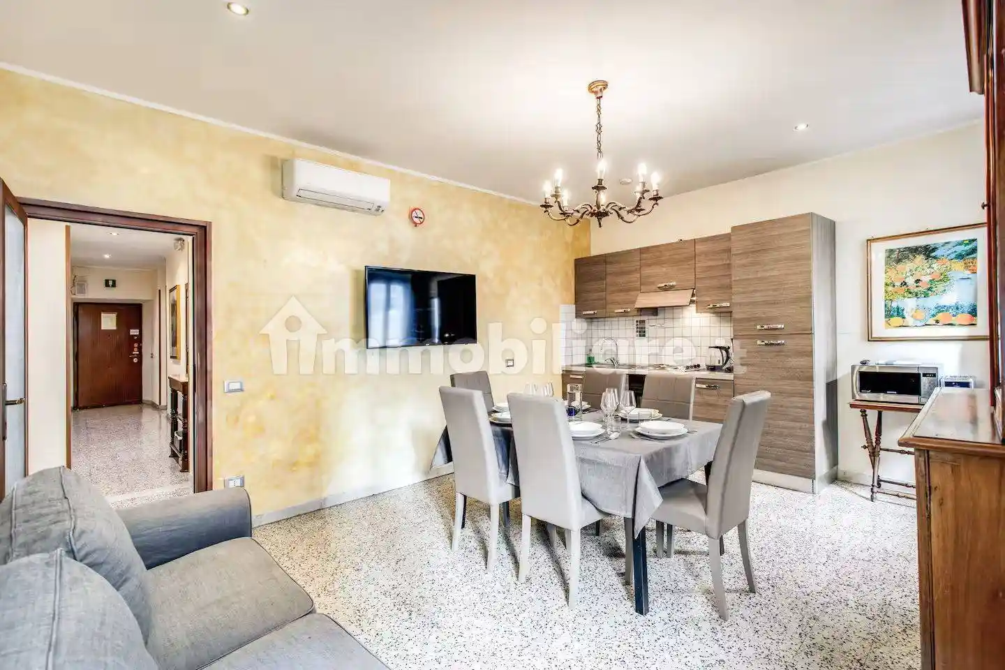 Quadrilocale via di San Giovanni in Laterano 82, Colosseo - Fori Imperiali, Roma - foto 2