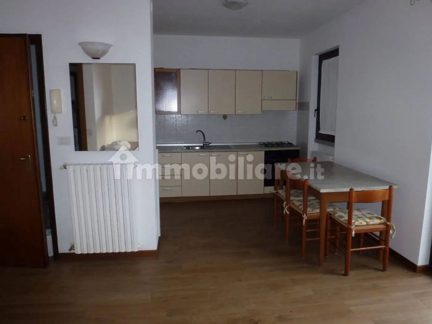 Trilocale buono stato, secondo piano, Centro, Borgomanero - foto 3