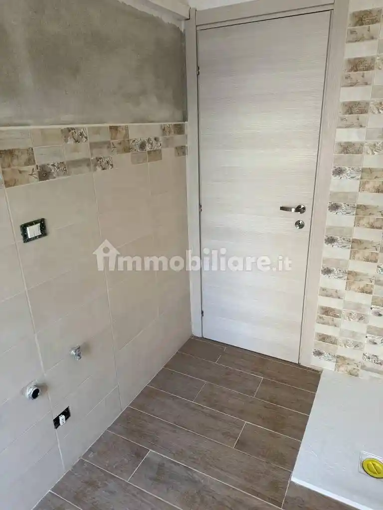 Appartamento via Giovanni Dabusti 8, Centro, Casteggio - foto 4