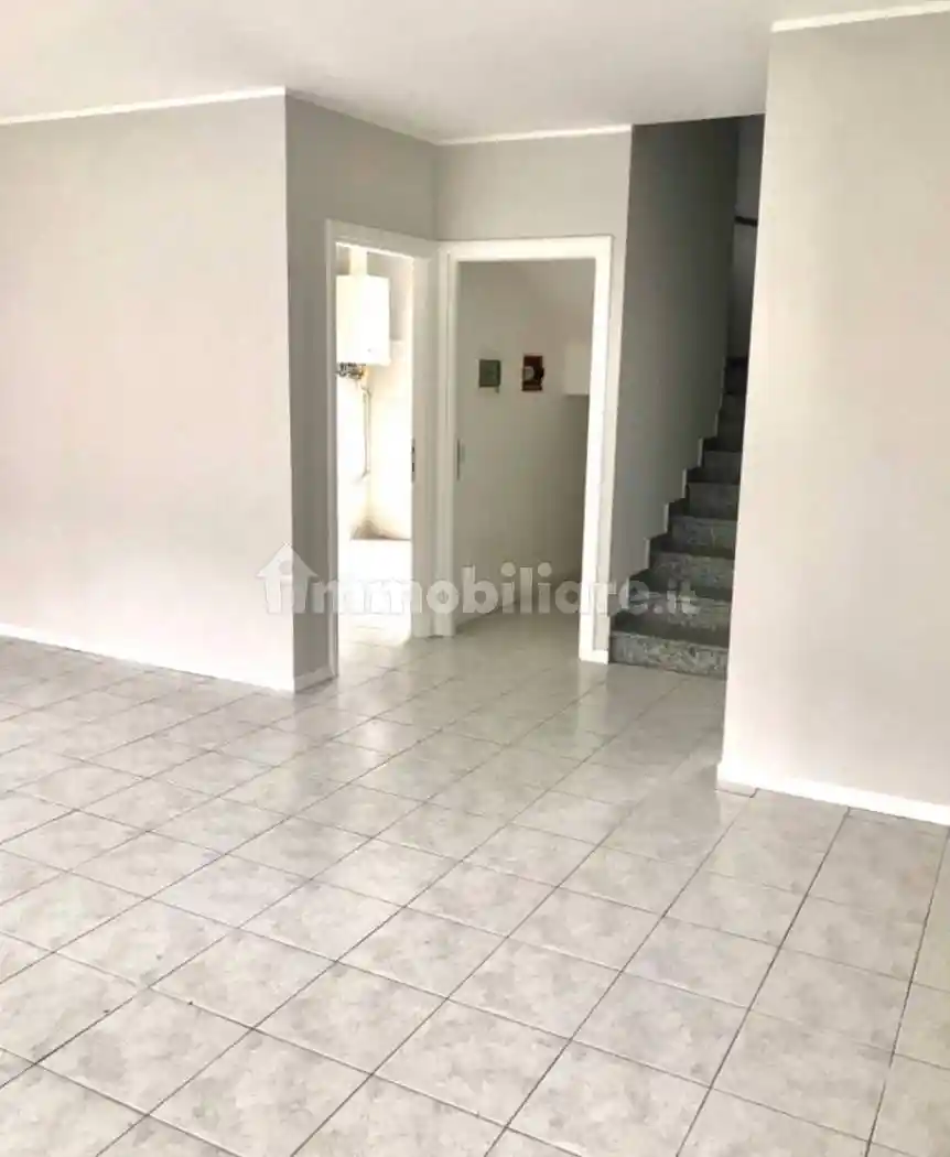 Trilocale via Franco Anselmi 47, Centro, Casteggio - foto 5