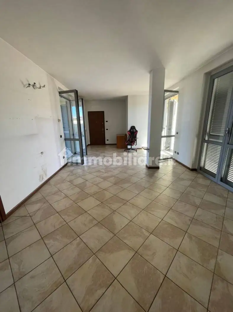 Trilocale ottimo stato, secondo piano, Ospedale, Seregno - foto 3