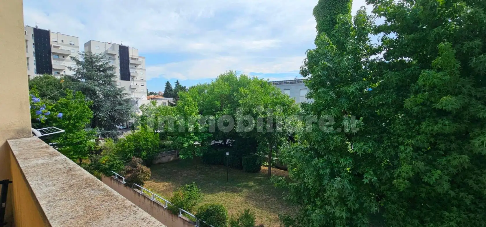 Appartamento in vendita a Bologna