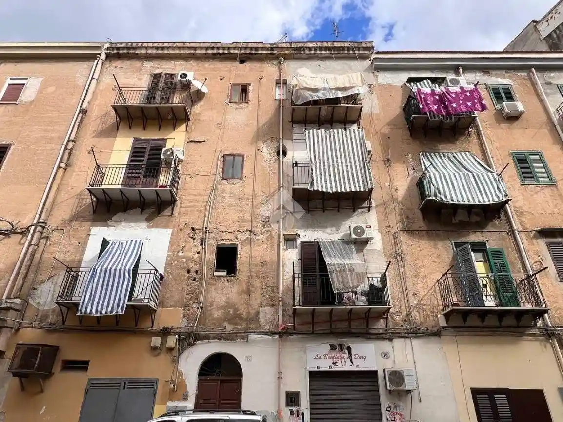 Appartamento in vendita a Palermo