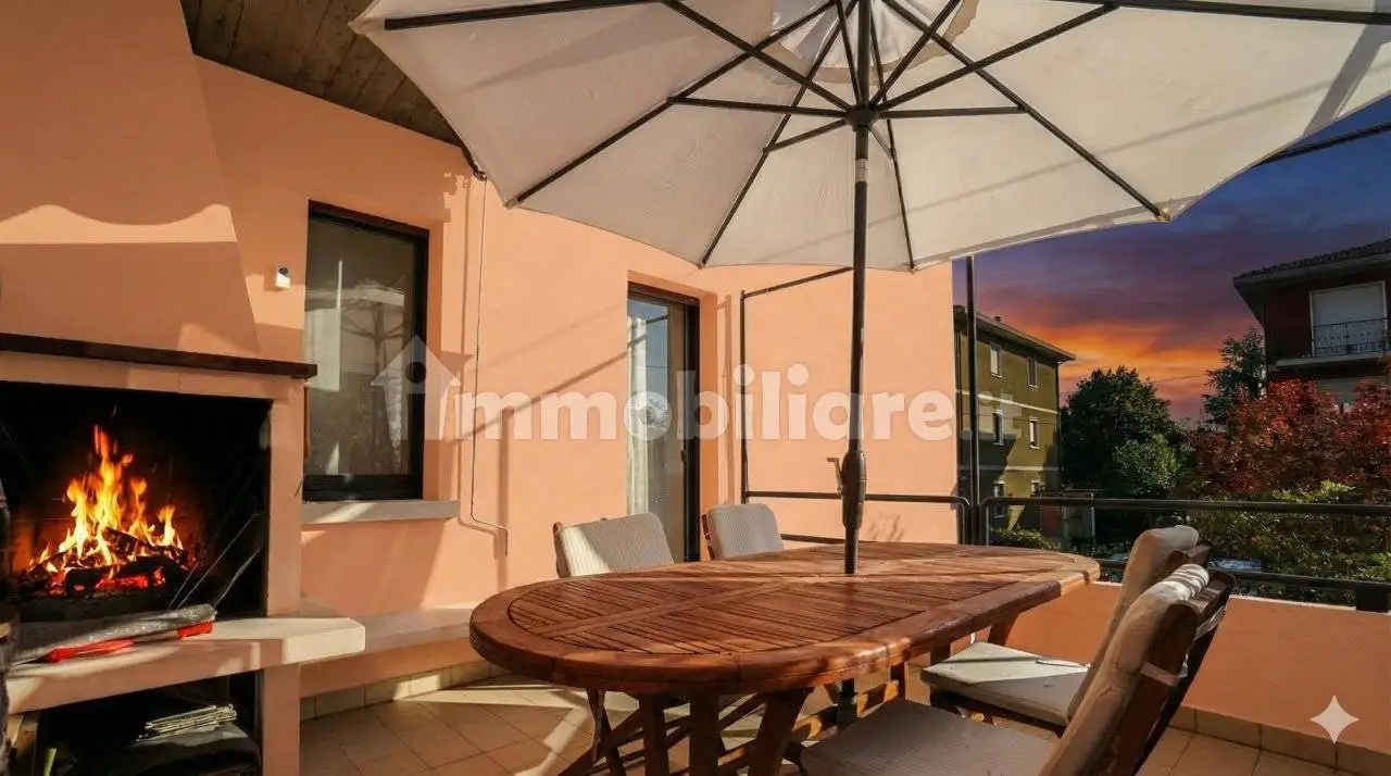 Casa indipendente in vendita a Verona