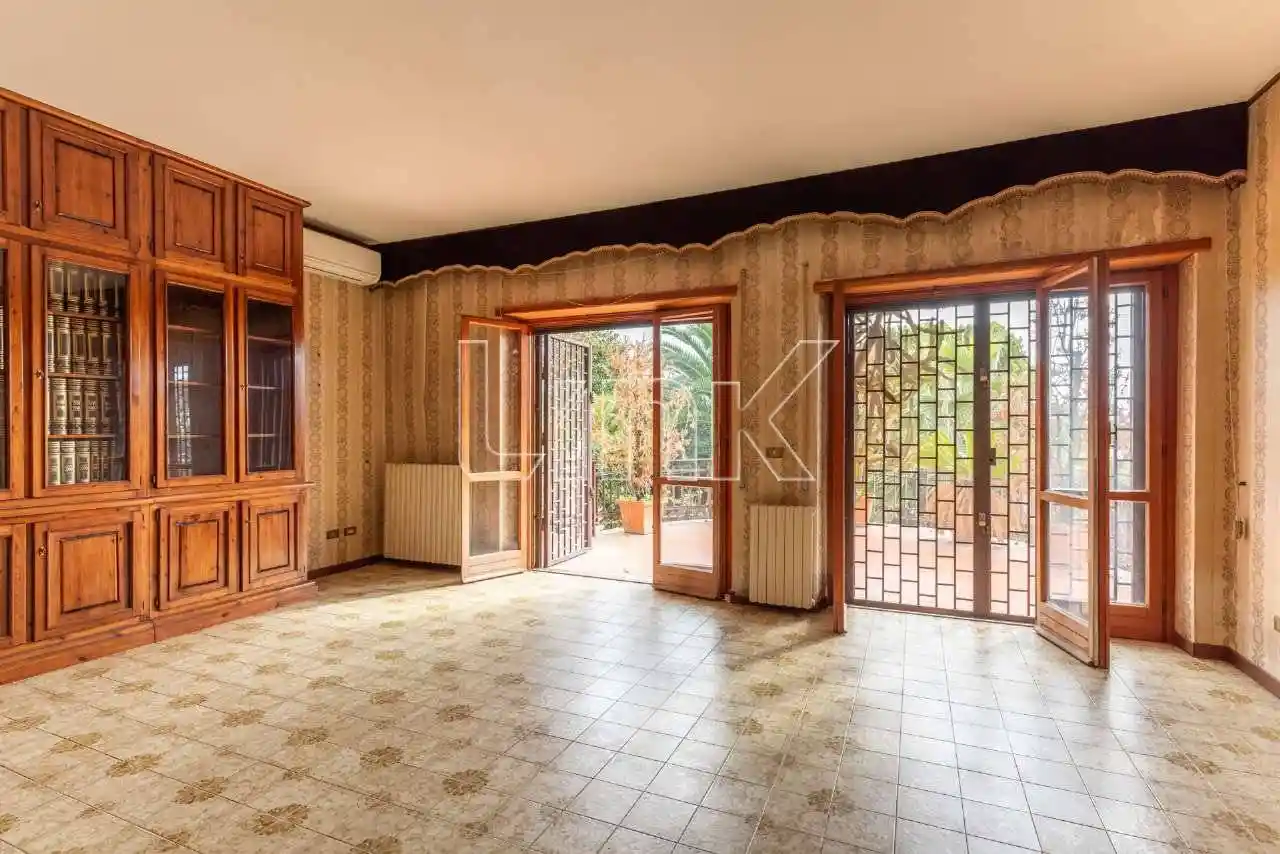 Villa plurifamiliare via Aristofane, Axa, Roma - foto 4