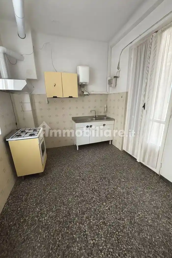 Appartamento buono stato, primo piano, Lavagnola, Santuario, Montemoro, Savona - foto 4