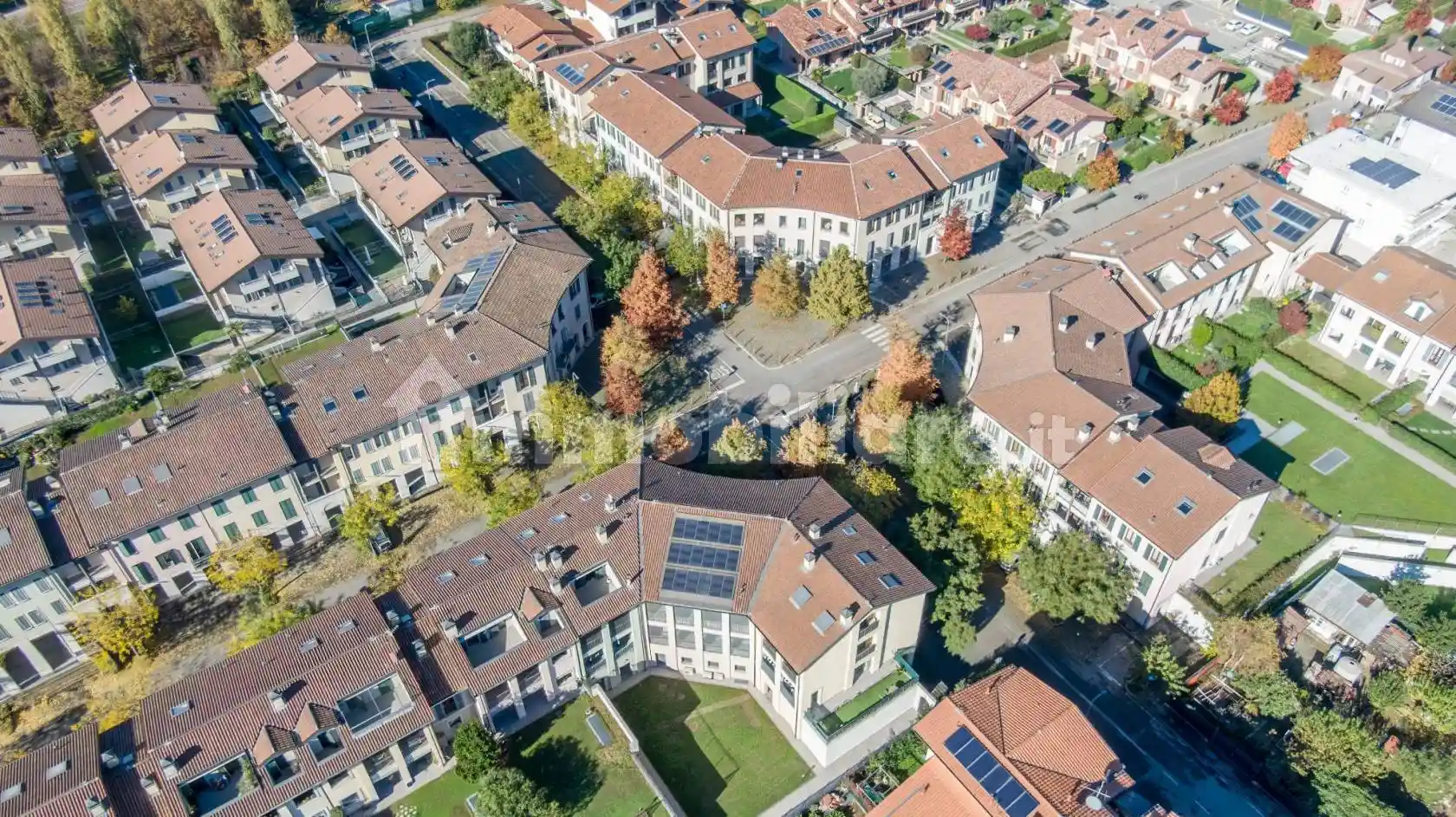 Appartamento in vendita a Vaprio d'Adda