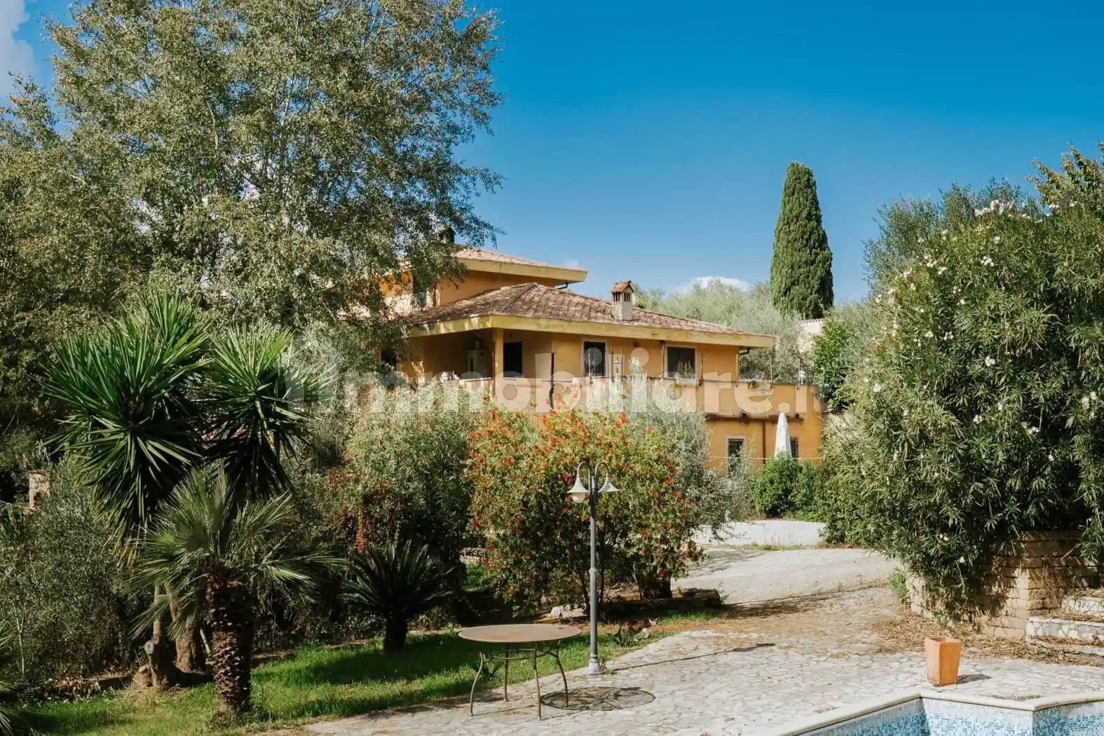 Villa in vendita a Campagnano di Roma