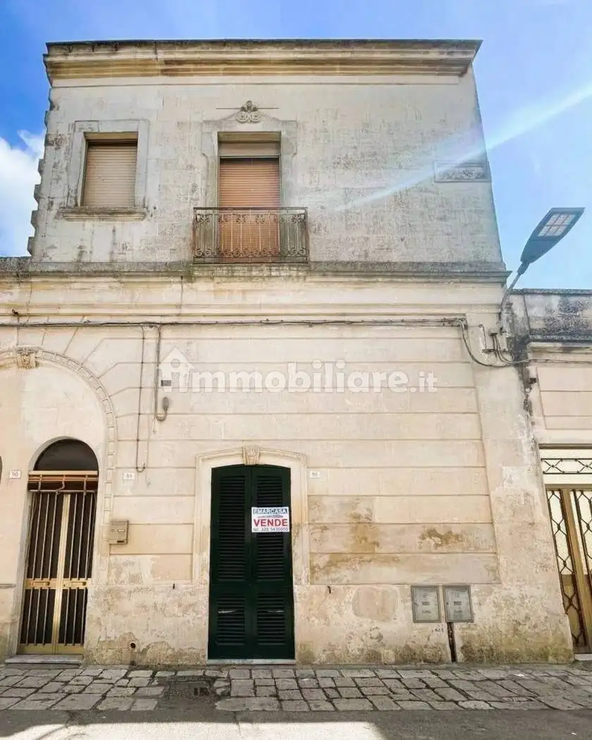 Appartamento in vendita a Martano