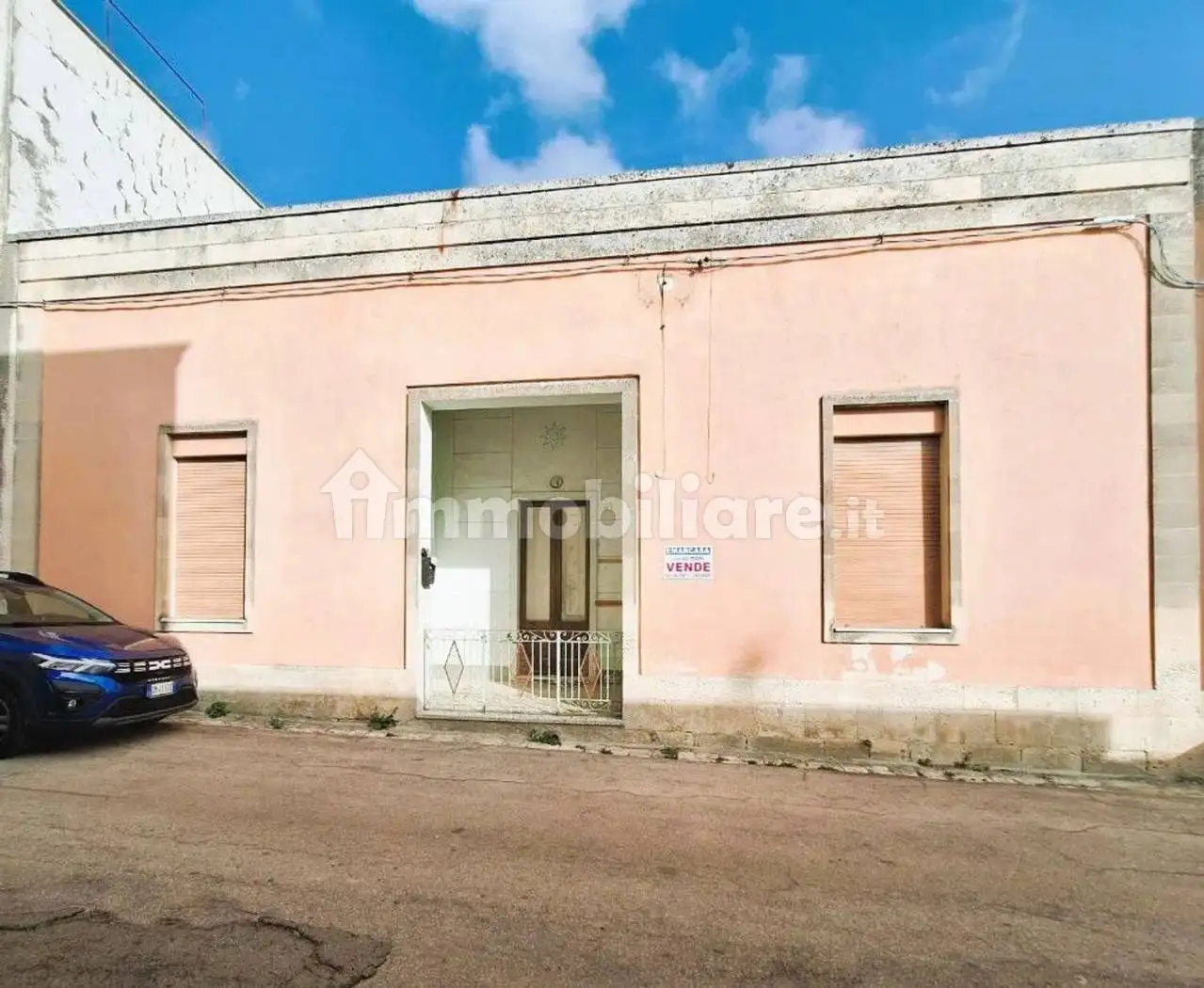 Appartamento via Martiri D'Ungheria, 52, Centro, Carpignano Salentino - foto 3