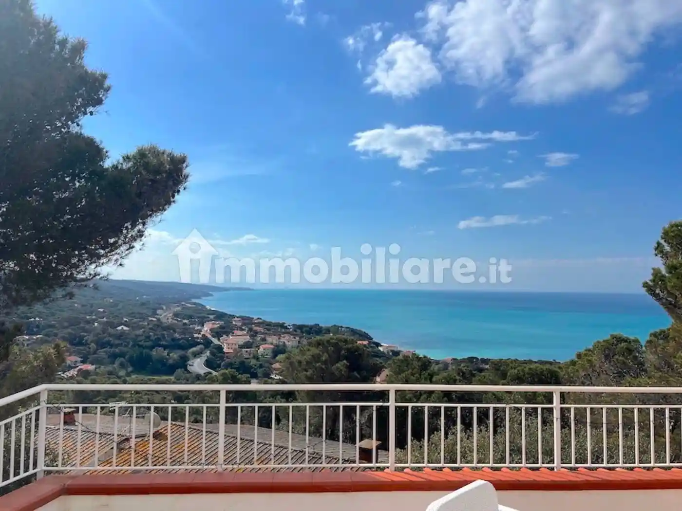 Villa unifamiliare via Margherita Kaiser Parodi 22, Quercianella, Livorno - foto 2