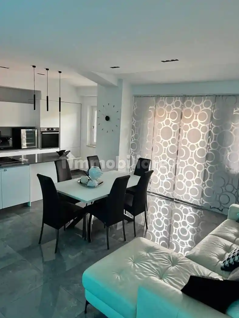 Quadrilocale via Aldo Capitini, Centro, Potenza - foto 4