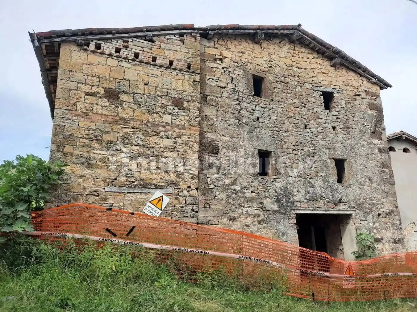 Rustico - Casale in vendita a Serramazzoni