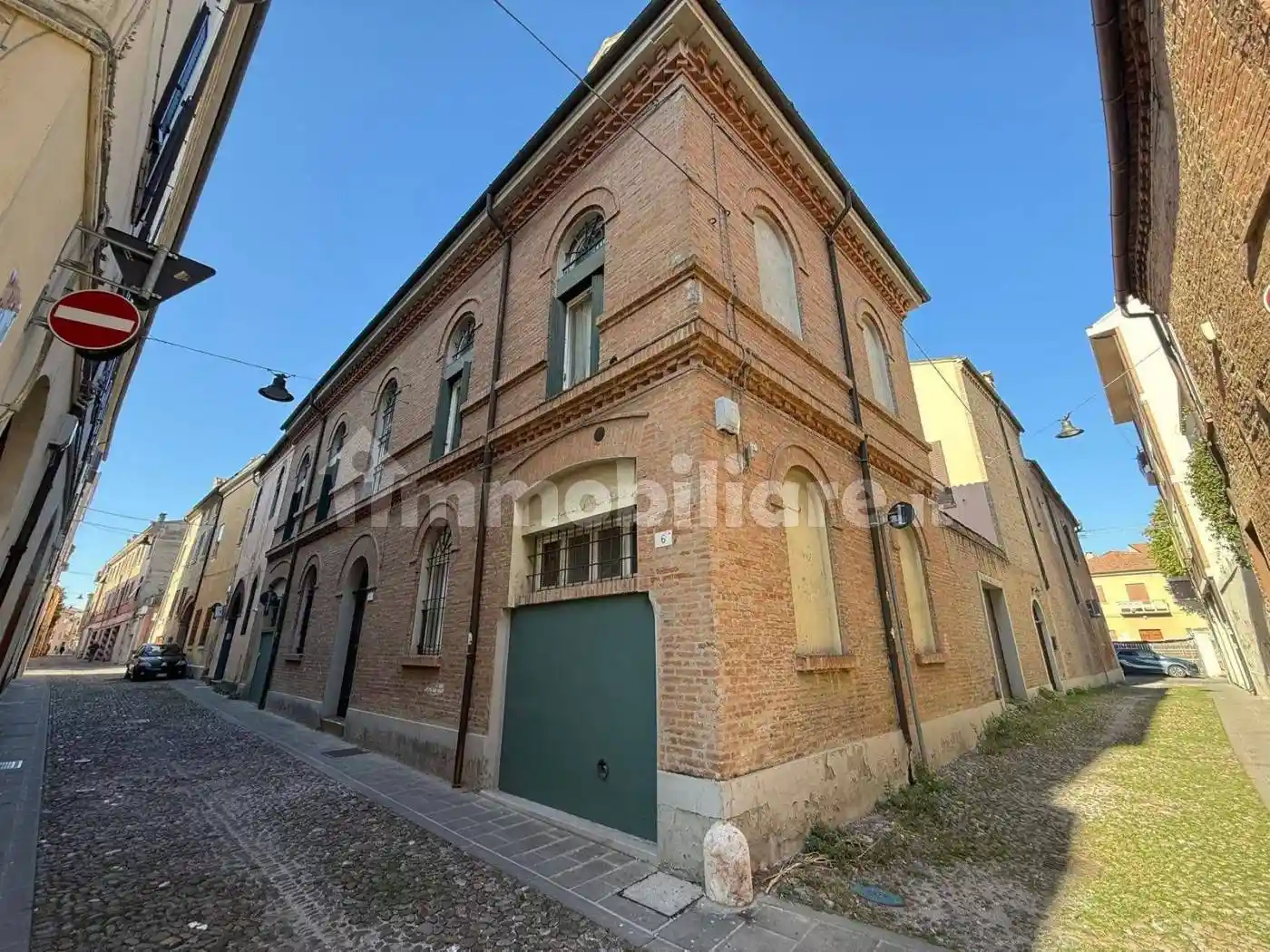 Casa indipendente in vendita a Ferrara