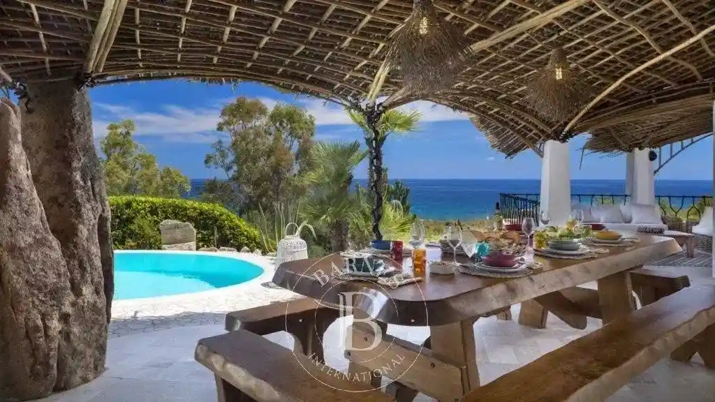 Villa in vendita a San Teodoro