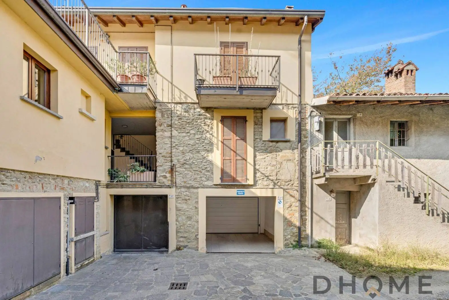 Appartamento in vendita a Colle Brianza