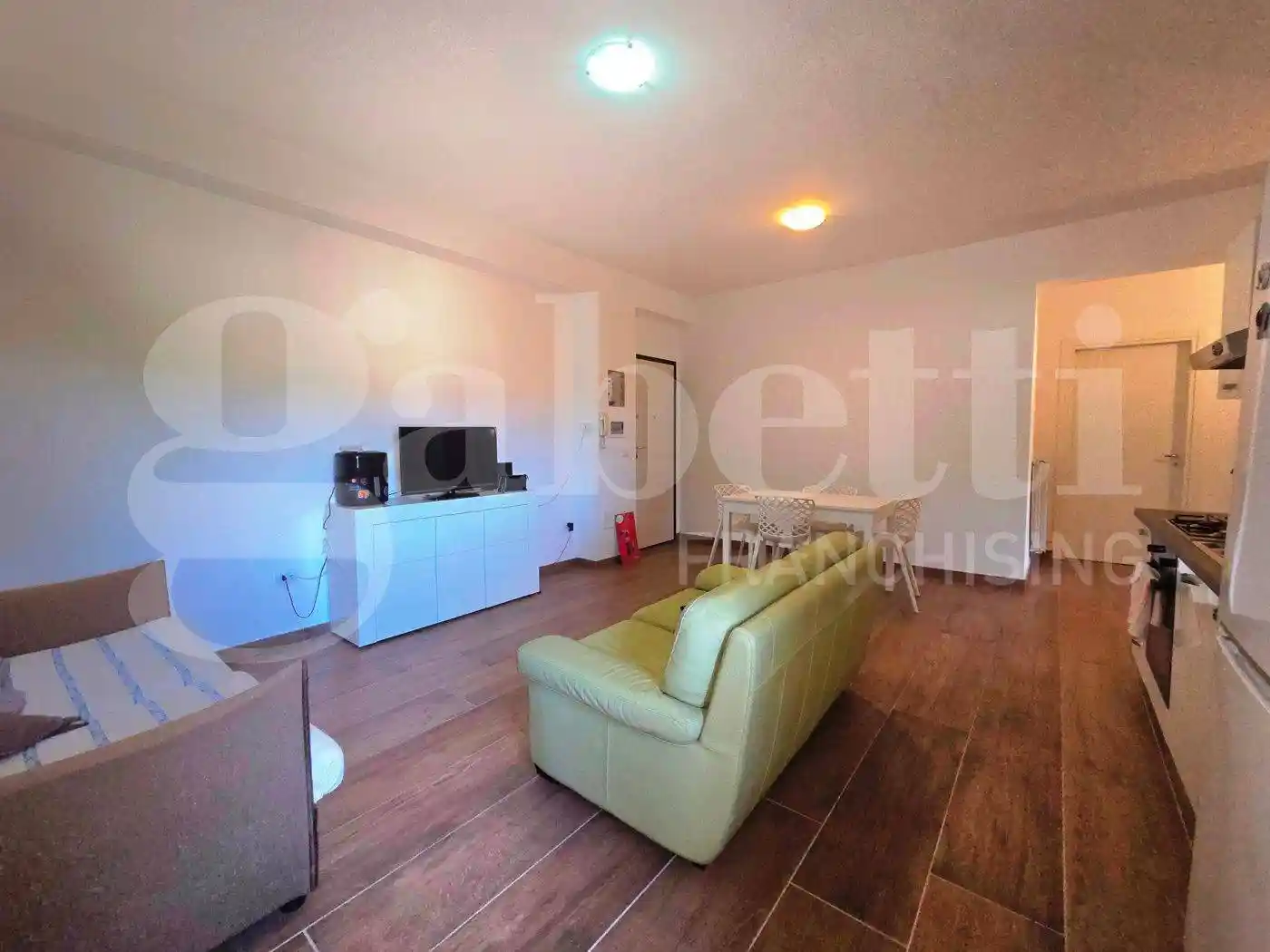 Trilocale via Ciro Menotti, 6, Roges, Rende - foto 2