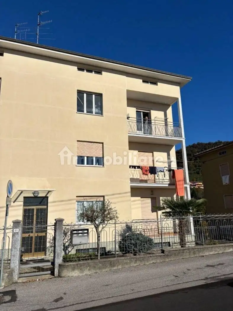 Trilocale via Ripa 65, Centro, Villa d'Almè - foto 3