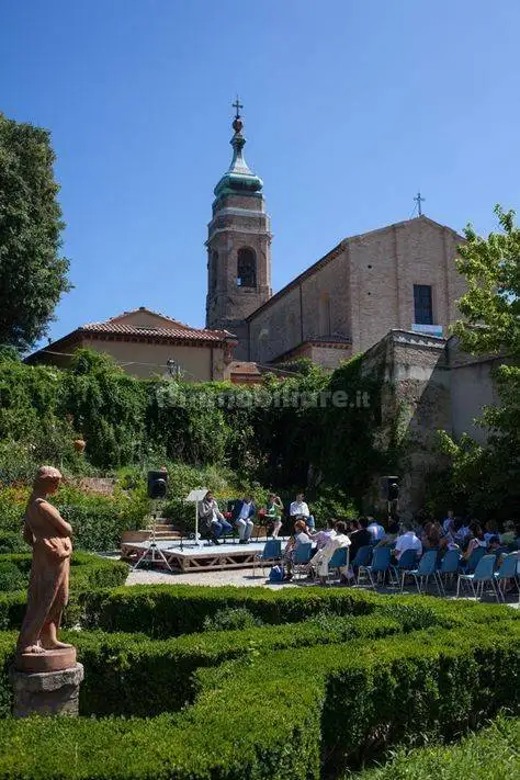 Appartamento via Loretana, Centro, Camerano - foto 2