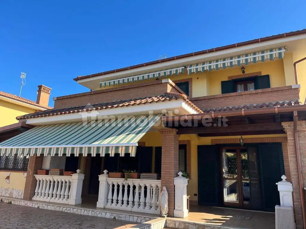 Villetta a schiera in vendita a Anzio