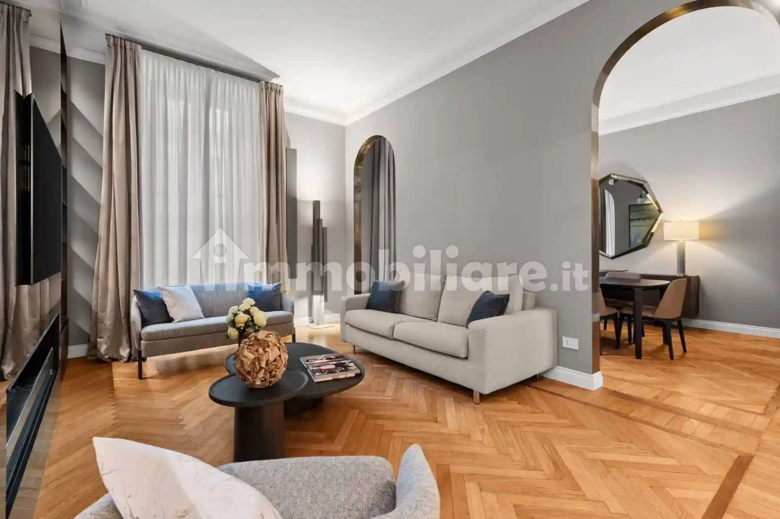 Trilocale via Mauro Macchi 50, Centrale, Milano - foto 2