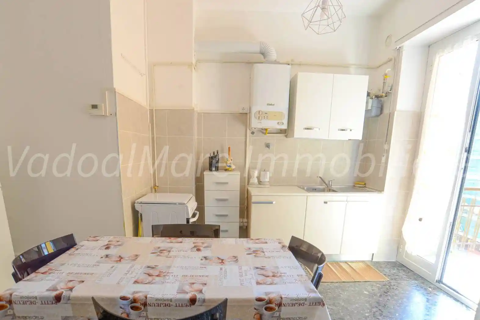 Trilocale via Nizza 32, Legino, Zinola, Fornaci, Savona - foto 2