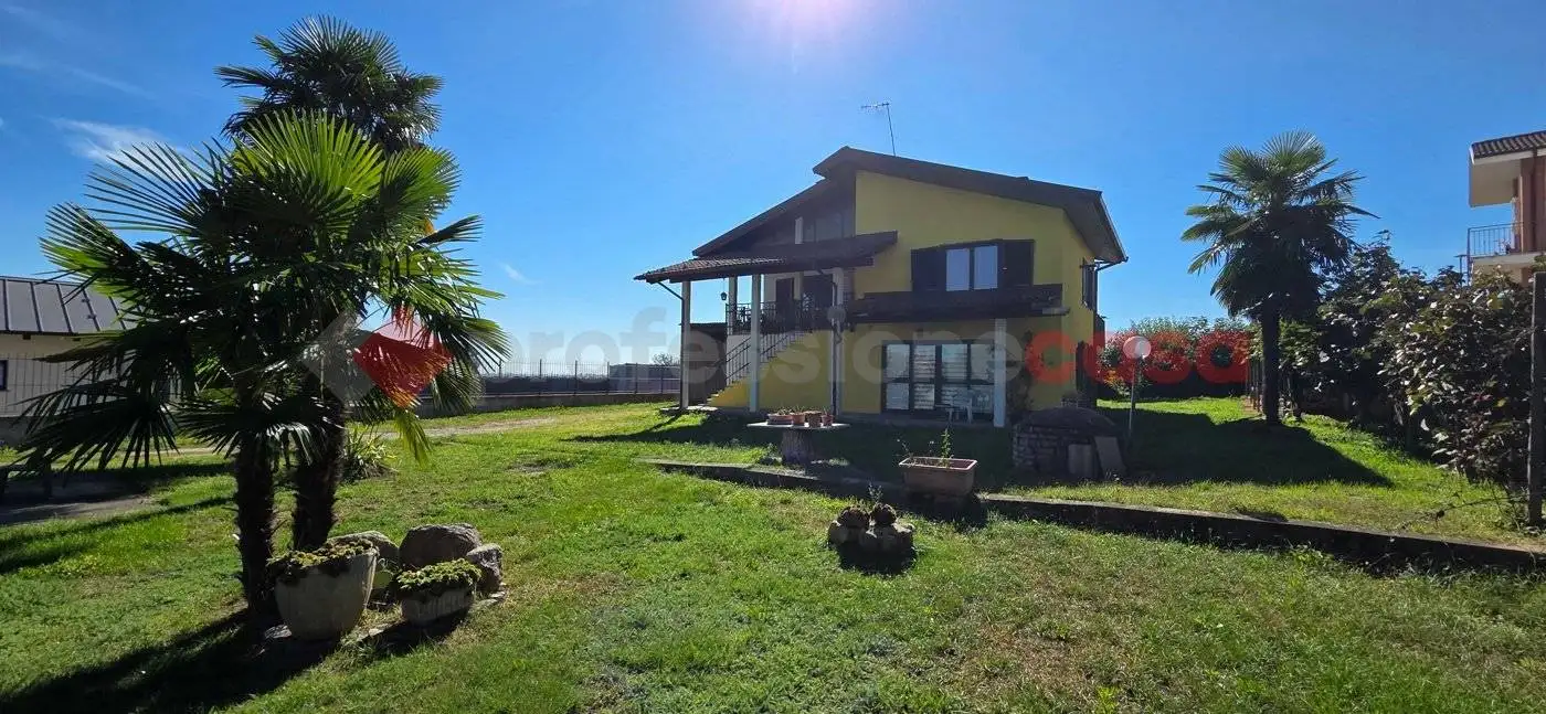 Villa in vendita a Frossasco