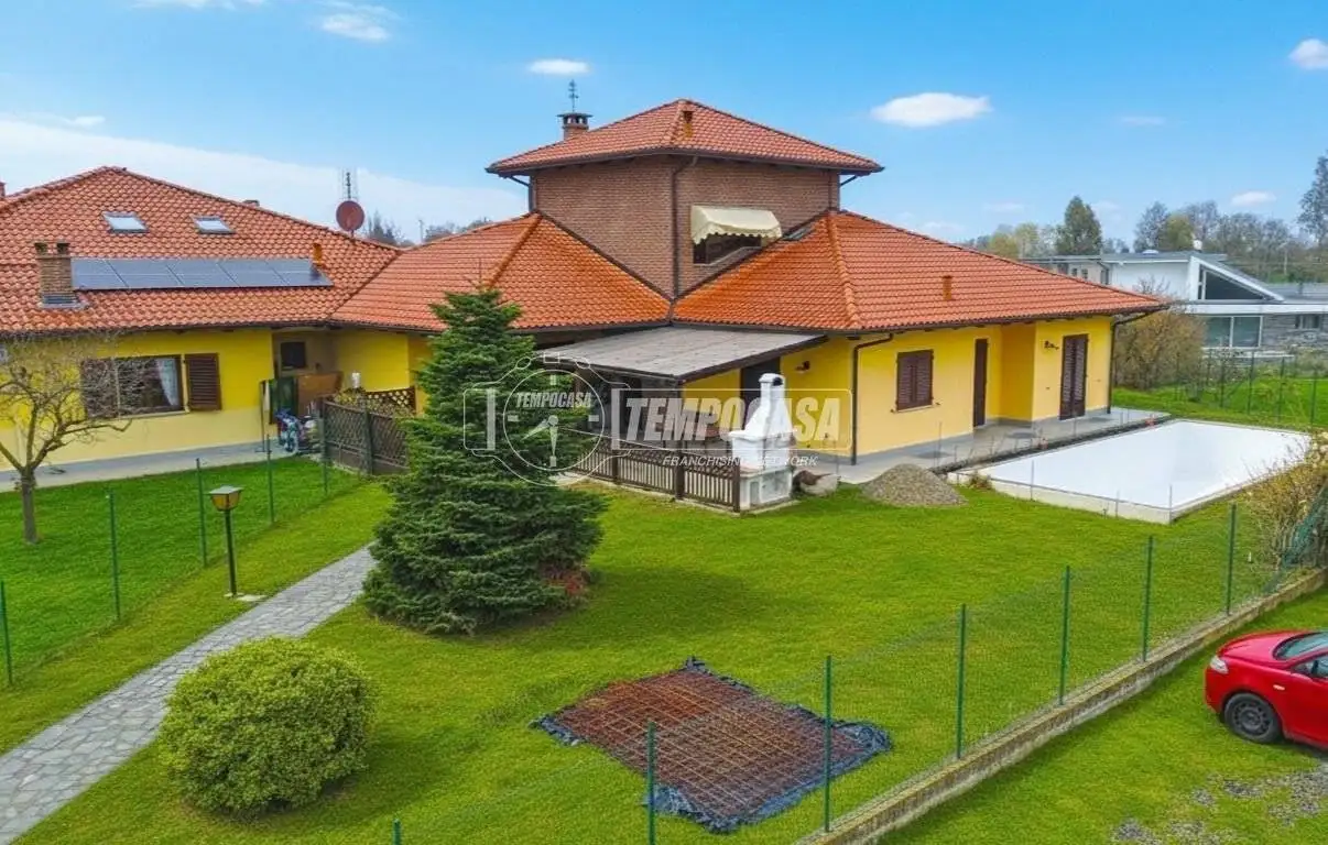 Villa in vendita a Rivarossa