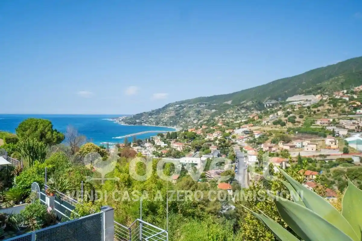 Appartamento in vendita a Ospedaletti