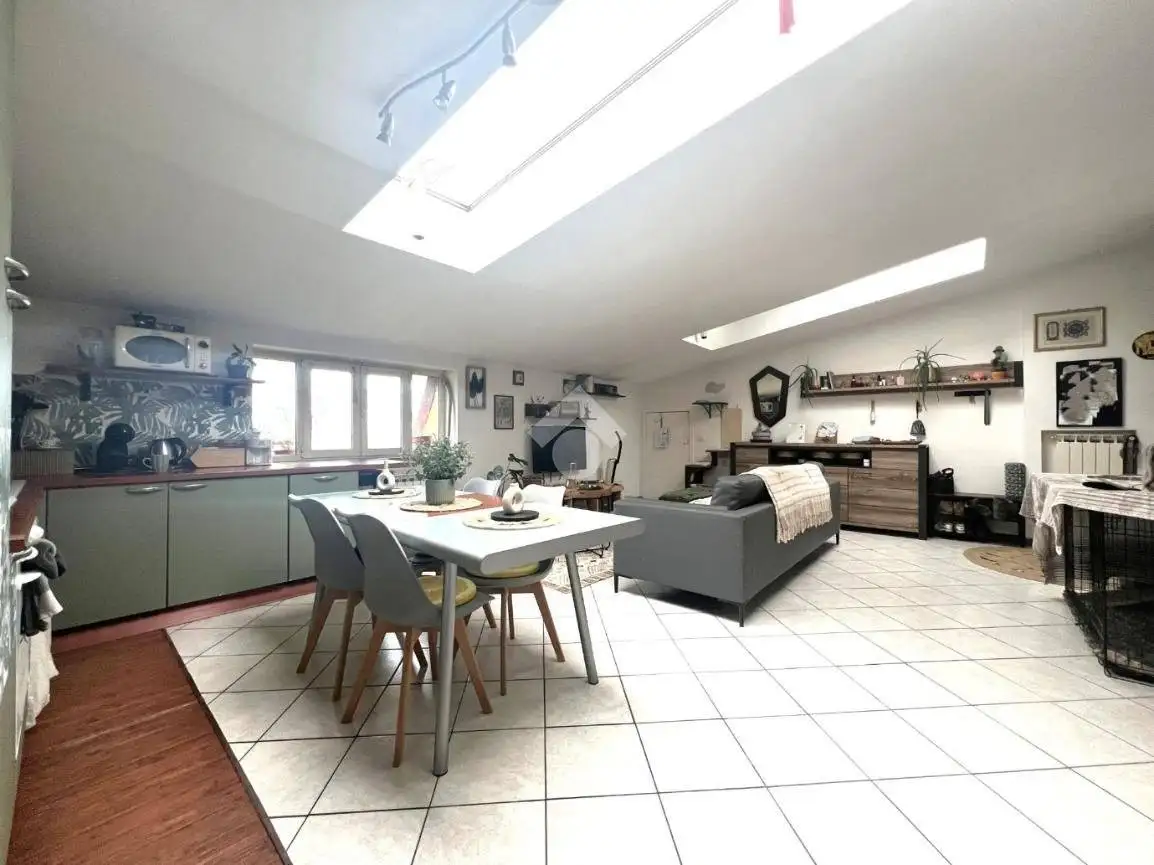 Appartamento in vendita a Nave