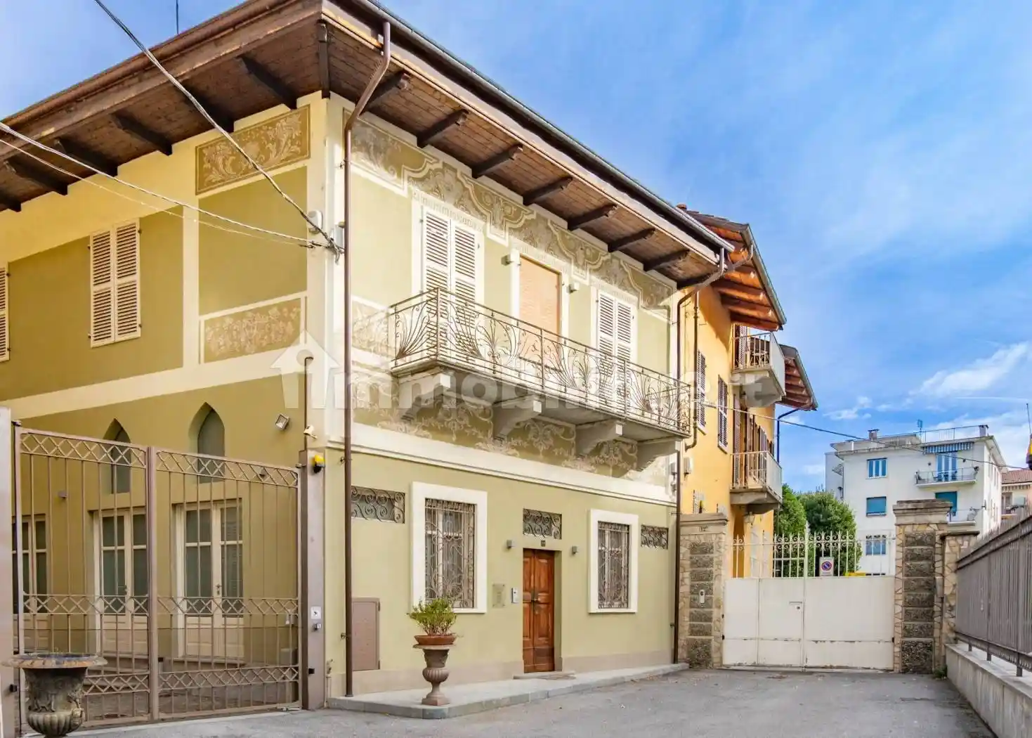 Villa in vendita a Saluzzo