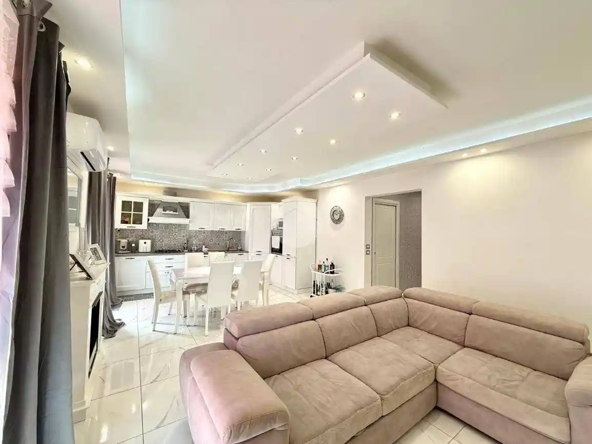 Trilocale viale della Resistenza 169, Scampia, Napoli - foto 4