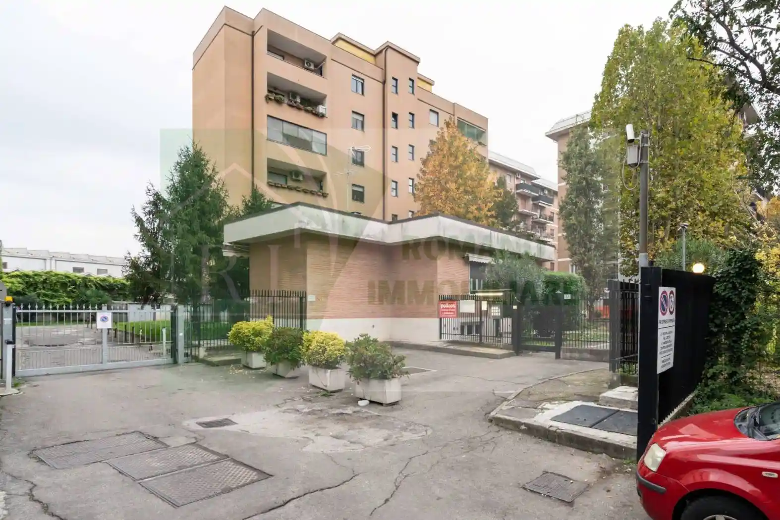 Quadrilocale via Isocrate, Gorla, Milano - foto 2