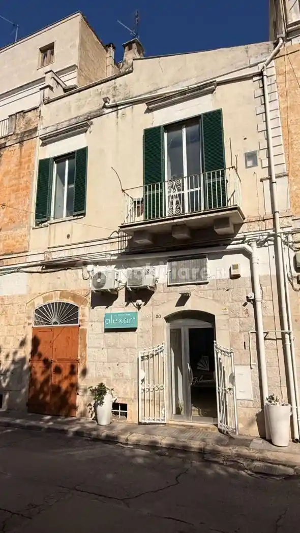 Palazzo - Edificio in vendita a Corato