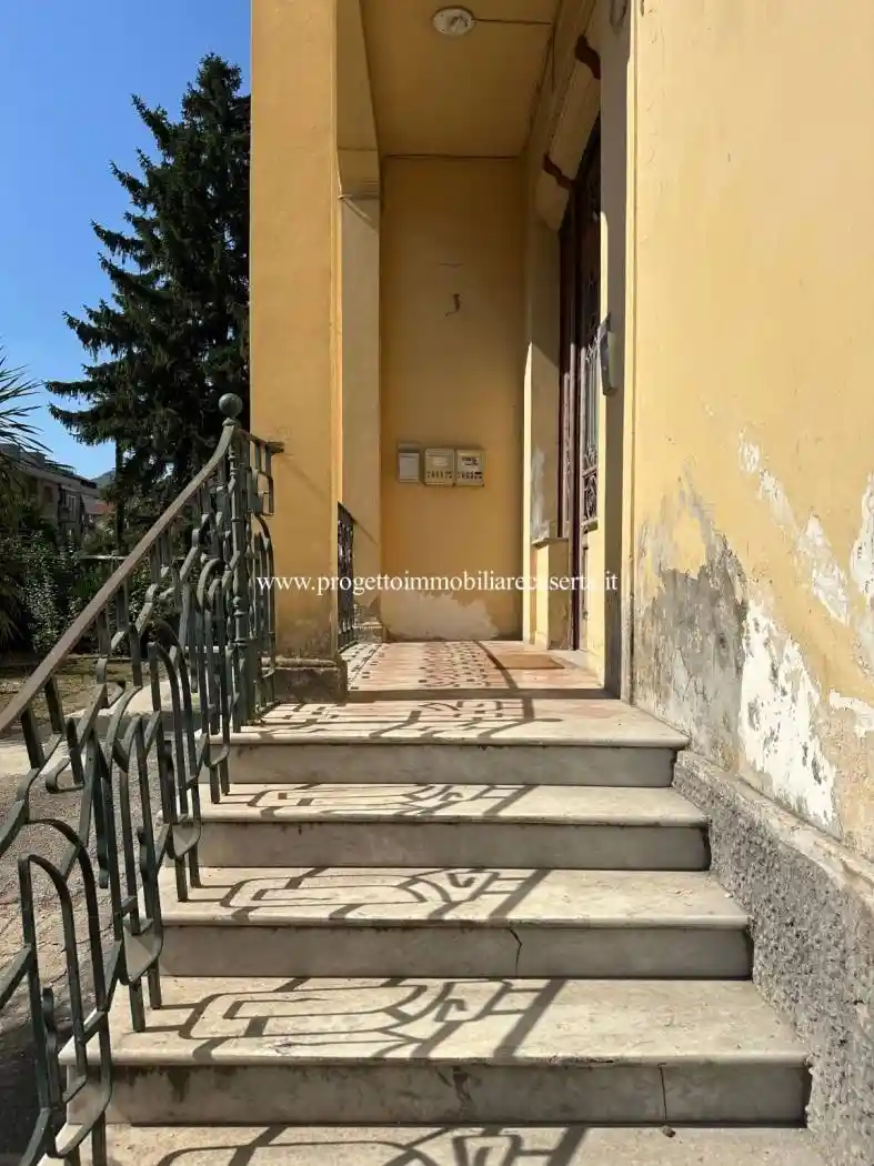 Quadrilocale via Tescione Gennaro 14, Ospedale, Caserta - foto 5