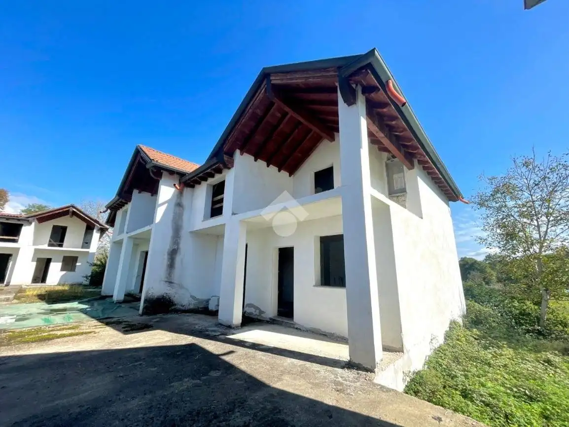 Villa a schiera via A. Valazza, Baraggia, Boca - foto 3