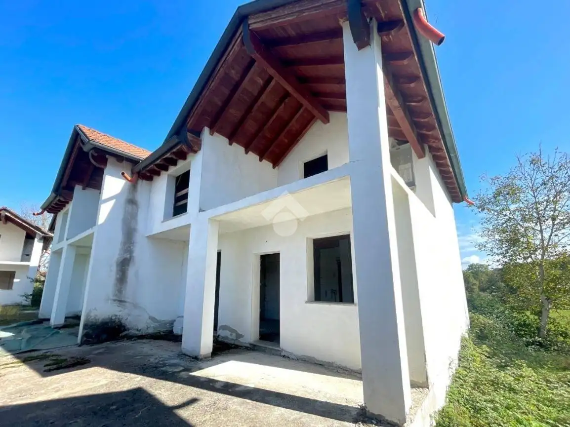 Villa a schiera via A. Valazza, Baraggia, Boca - foto 5