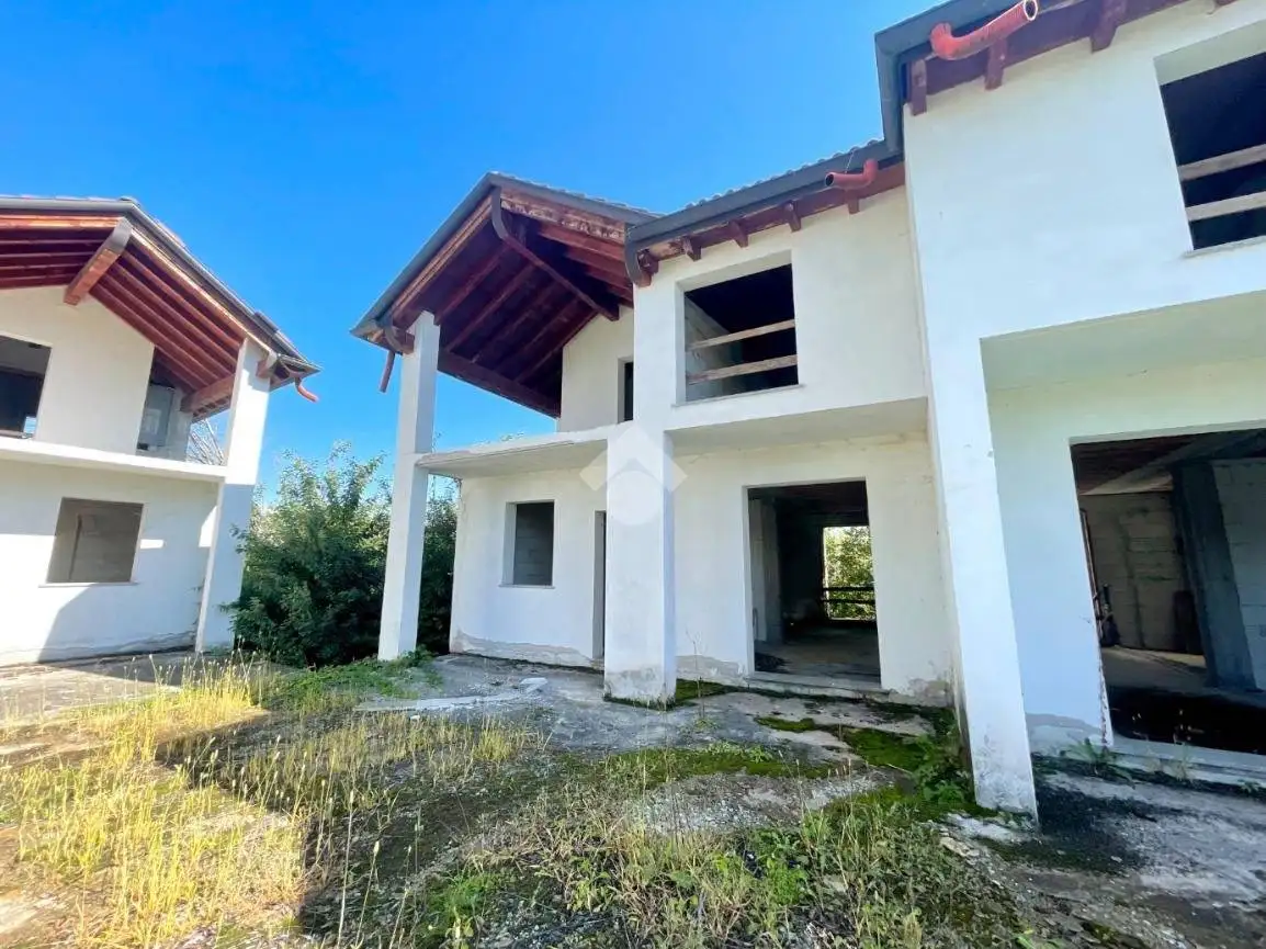 Villa a schiera via A. Valazza, Baraggia, Boca - foto 4