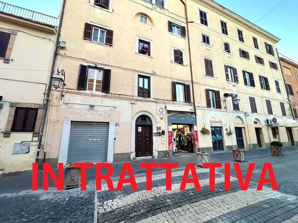 Appartamento in vendita a Albano Laziale